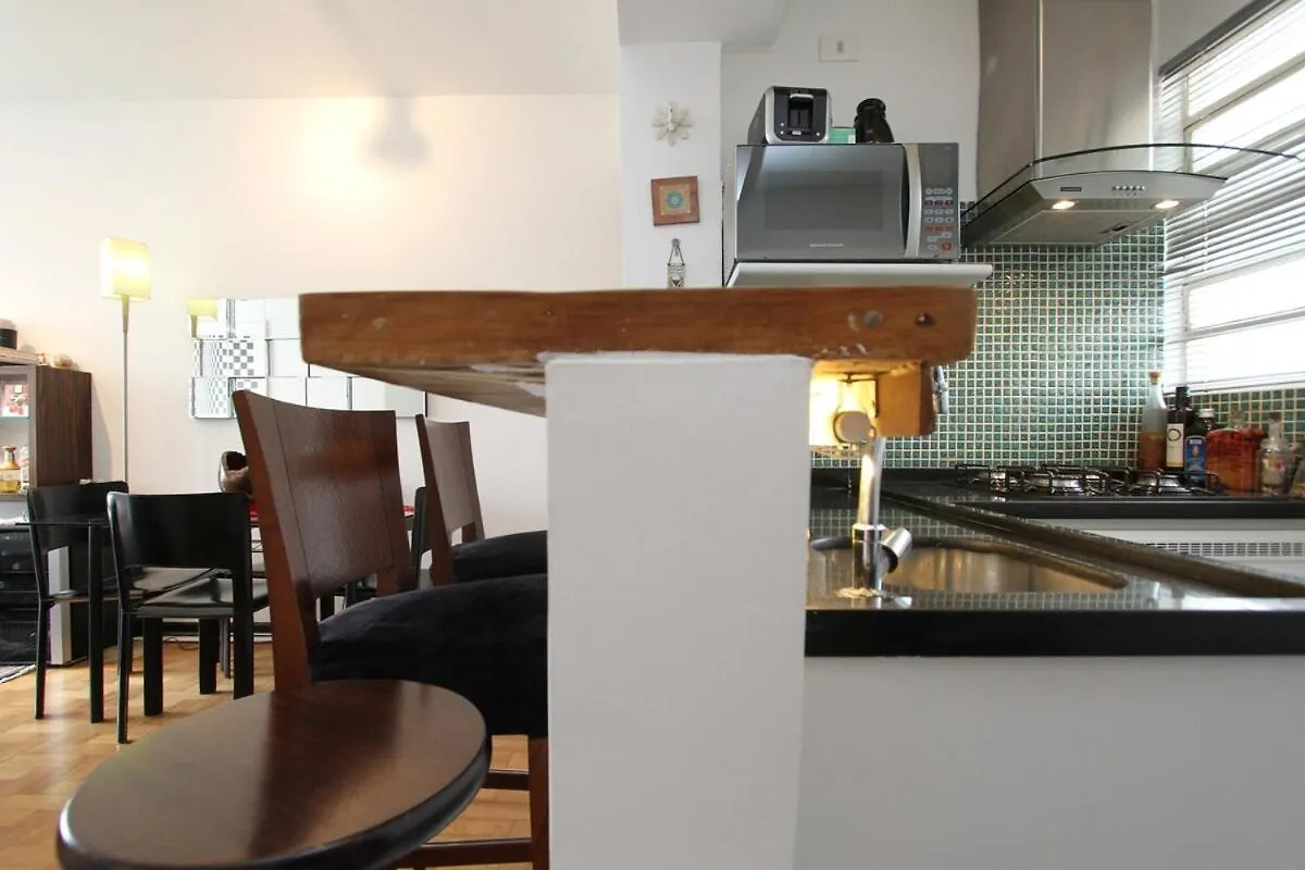 Paulista, Comfort Home 상파울루 0*,